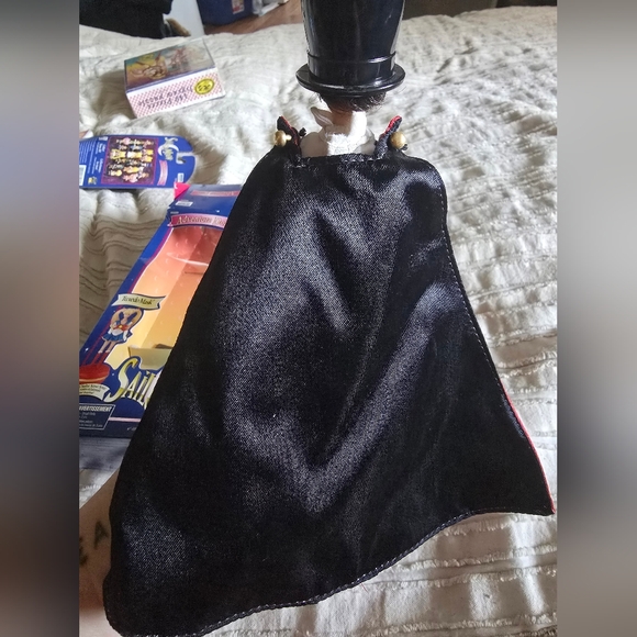 Tuxedo mask spin doll - Picture 3 of 10